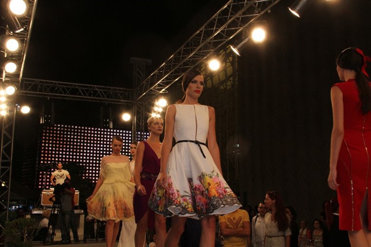 Ariel Runway Fashion Show